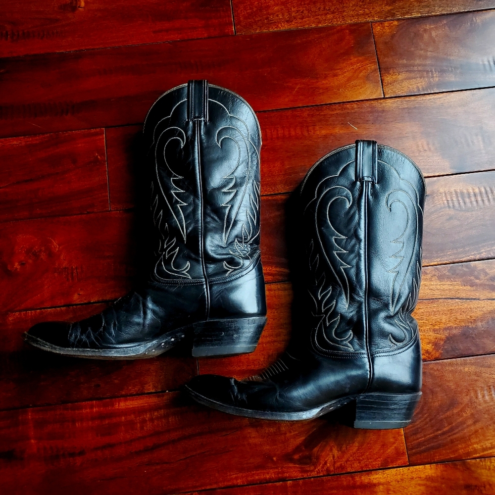 Tony Lama 1980's Black Leather Cowboy Boots